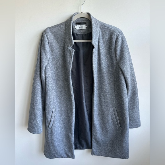 ⭐️Only Women’s Tailored Coat Size: XL Color: Gray⭐️ - Picture 9 of 14